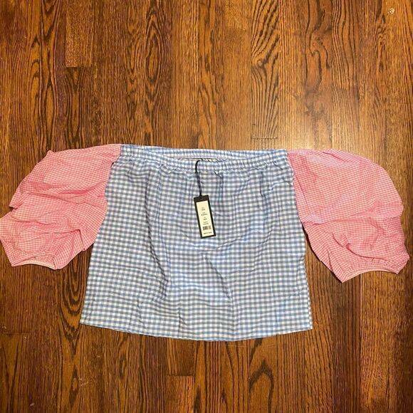 New Romeo and Juliet blouse - Picture 4 of 4